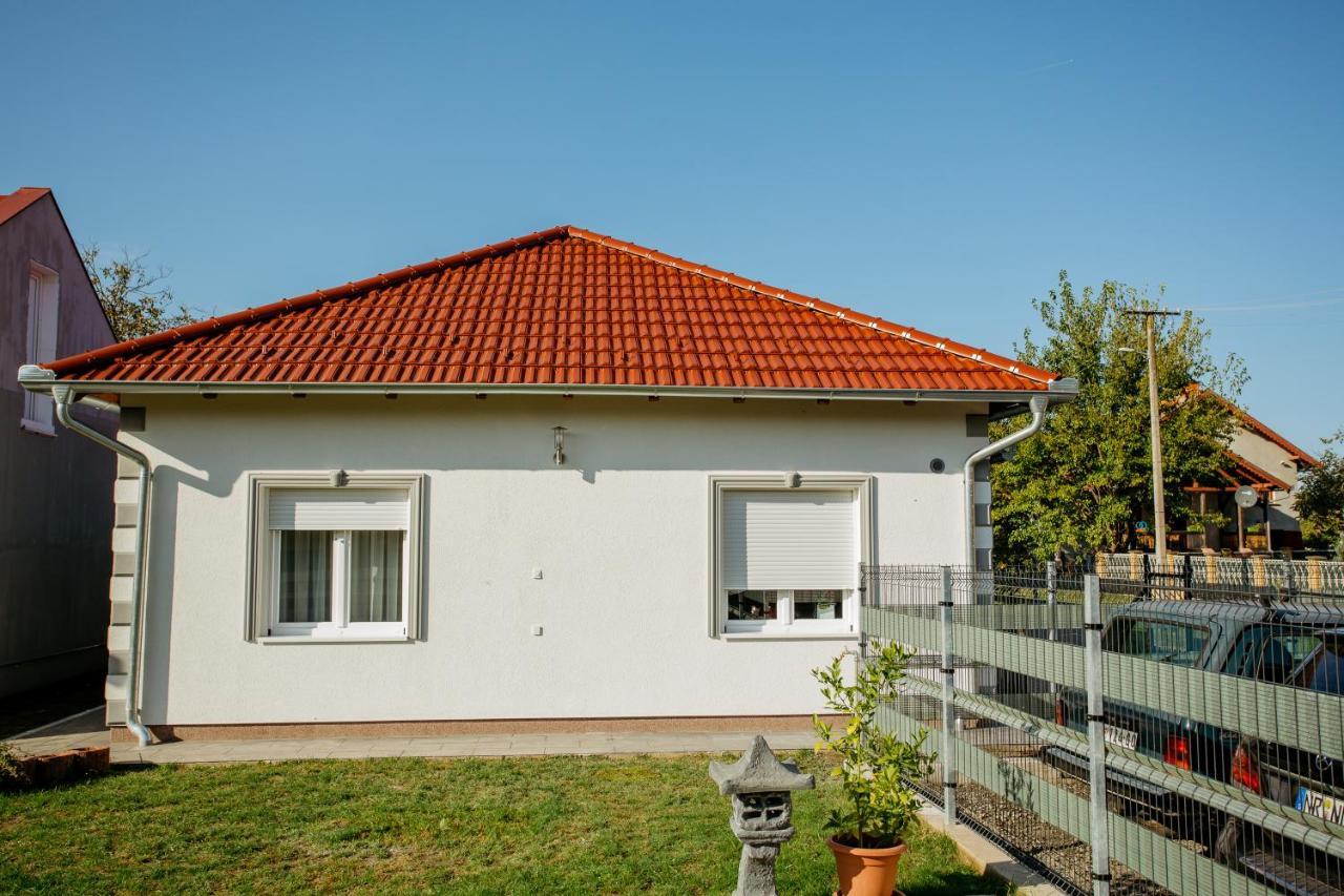 Apartmani Mikic 팔릭 외부 사진