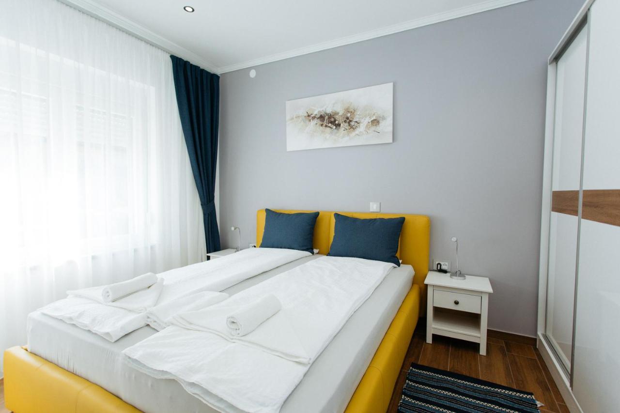 Apartmani Mikic 팔릭 외부 사진