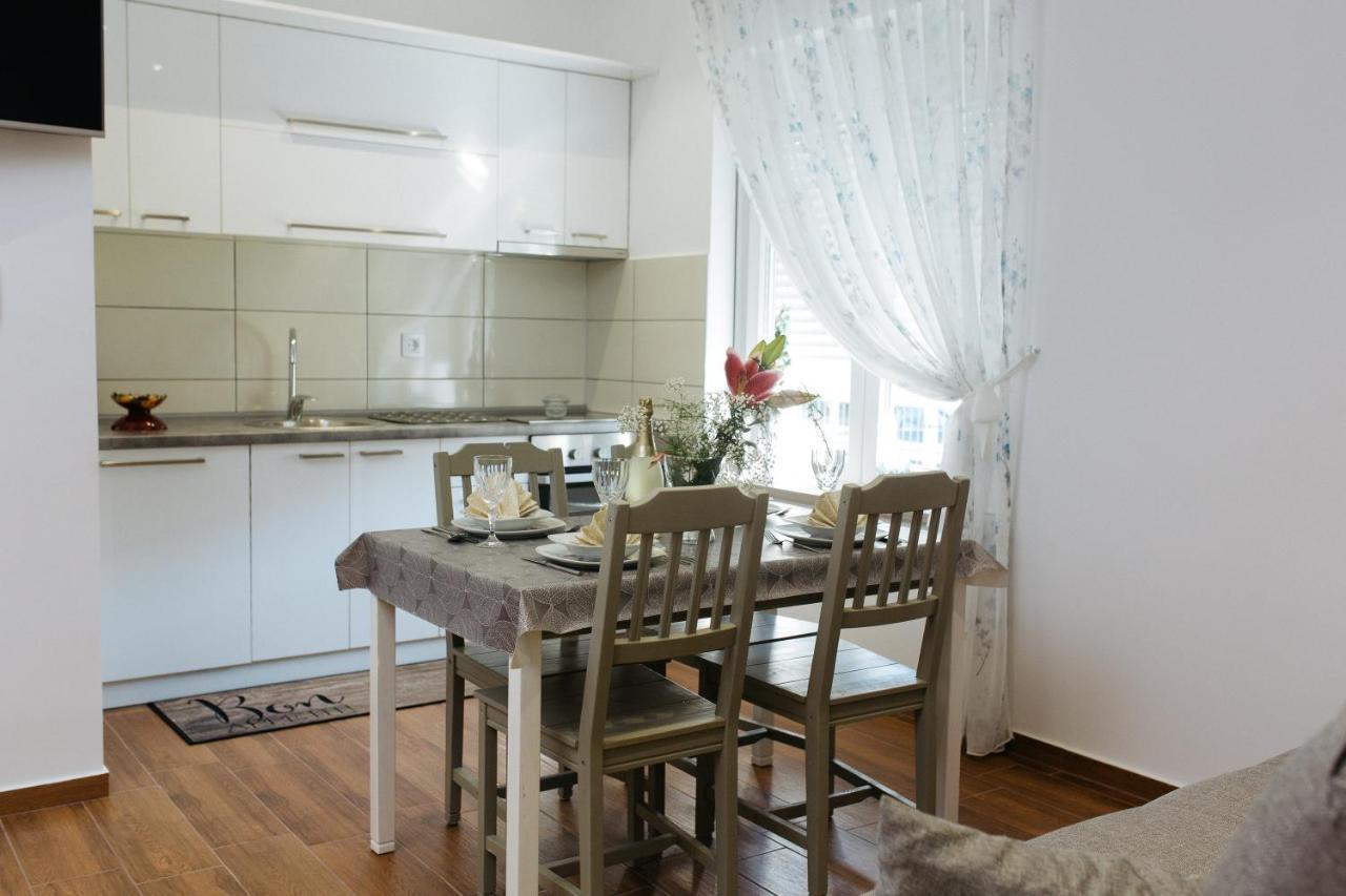 Apartmani Mikic 팔릭 외부 사진